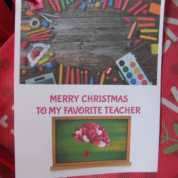 TEACHERS  MYSTERY GIFT BAGS FILLED  15-20 ITEMS - Picture 4 of 4